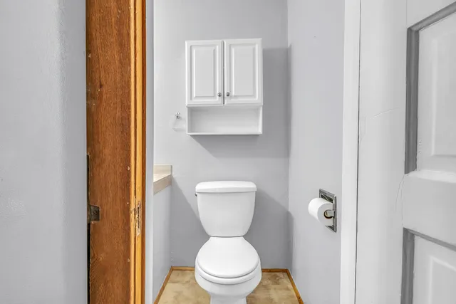 $234,900 | 134 South Howell Street, Hillsdale, MI 49242