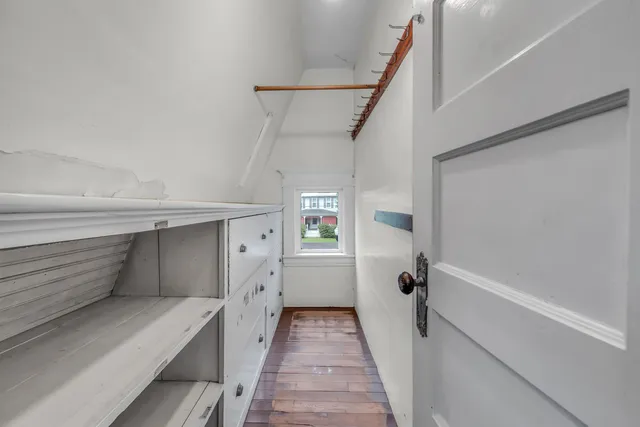 $234,900 | 134 South Howell Street, Hillsdale, MI 49242