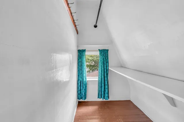 $234,900 | 134 South Howell Street, Hillsdale, MI 49242