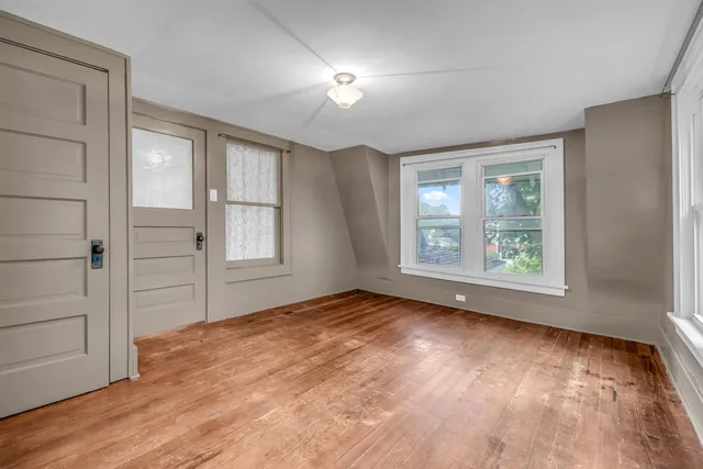 $234,900 | 134 South Howell Street, Hillsdale, MI 49242