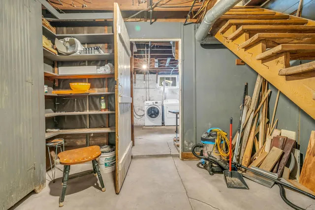 $234,900 | 134 South Howell Street, Hillsdale, MI 49242