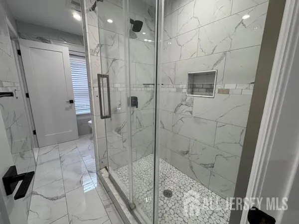 $2,500 | 16 N Avenue West, Cranford, NJ 07016