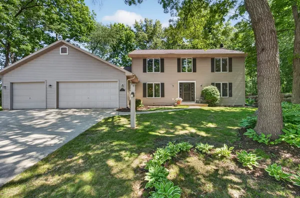 $640,000 | 754 Timber Ridge Drive, Oregon, WI 53575