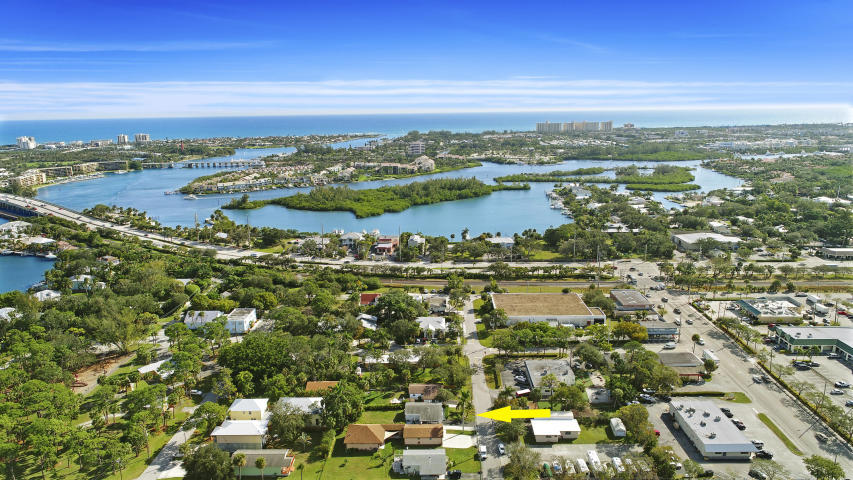 145 Seminole Avenue Jupiter, FL 33458 - Photo 18 of 18 20180202144516936384000000-o