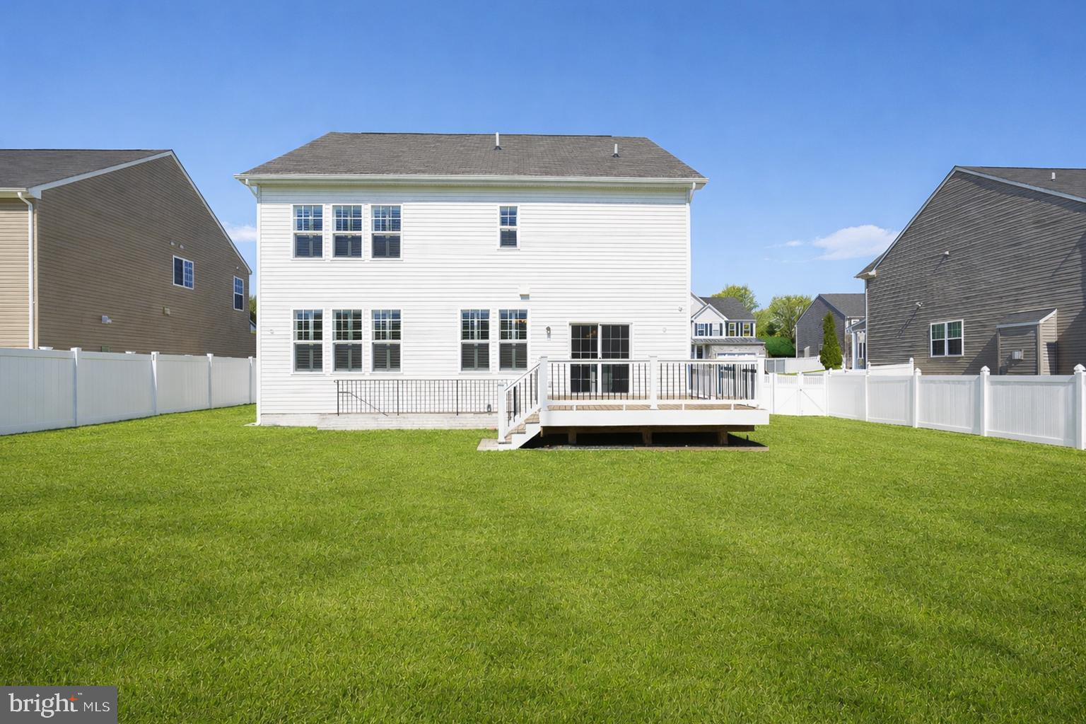 113 Harding Street Lutherville-Timonium, MD 21093 - Photo 3 of 45 a view of a house with backyard and porch