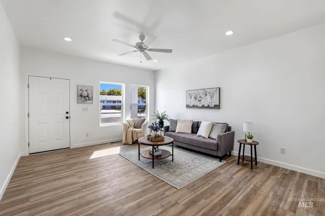 $359,999 | 1808 Poplar Street, Buhl, ID 83316