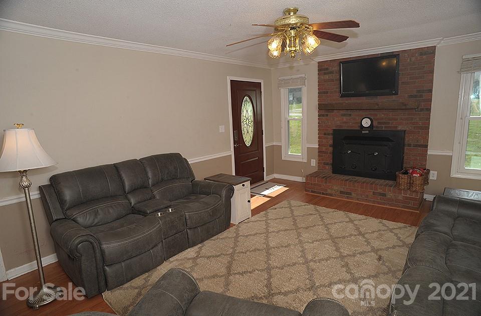 125 Log Barn Road Salisbury, NC 28146 - Photo 6 of 21 Gallery Image 6