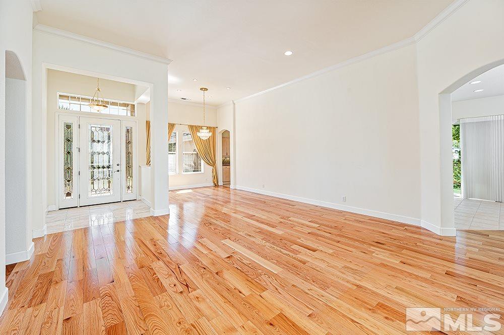 301 Sangre Circle Reno, NV 89511 - Photo 10 of 39 Photo 10