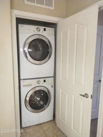 $2,195 | 16825 North 14th Street, Unit 49, Phoenix, AZ 85022