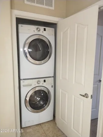 $2,175 | 16825 North 14th Street, Unit 49, Phoenix, AZ 85022