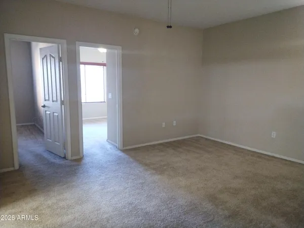 $2,195 | 16825 North 14th Street, Unit 49, Phoenix, AZ 85022