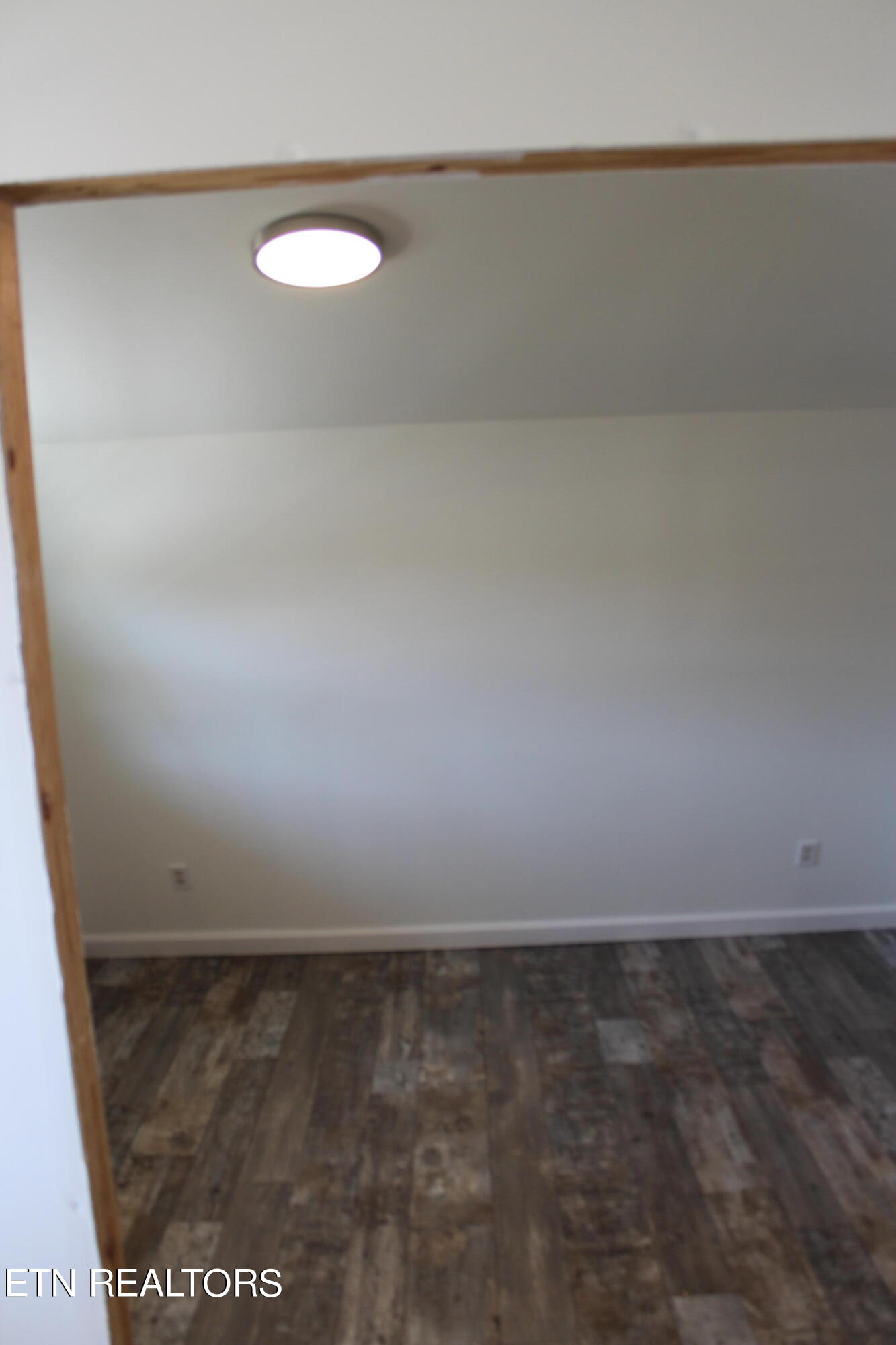 1024 Lincoln Road Jamestown, TN 38556 - Photo 29 of 38 030