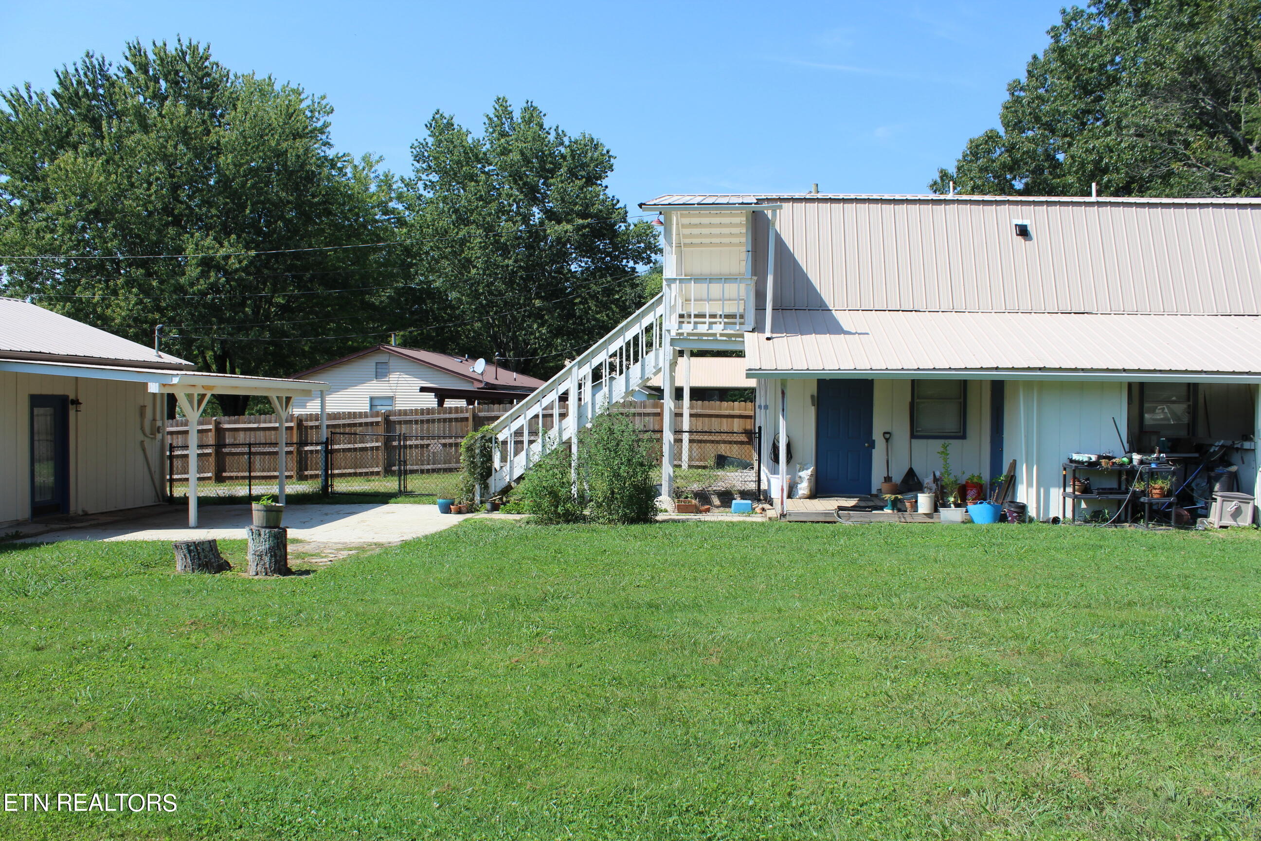 1024 Lincoln Road Jamestown, TN 38556 - Photo 8 of 38 008