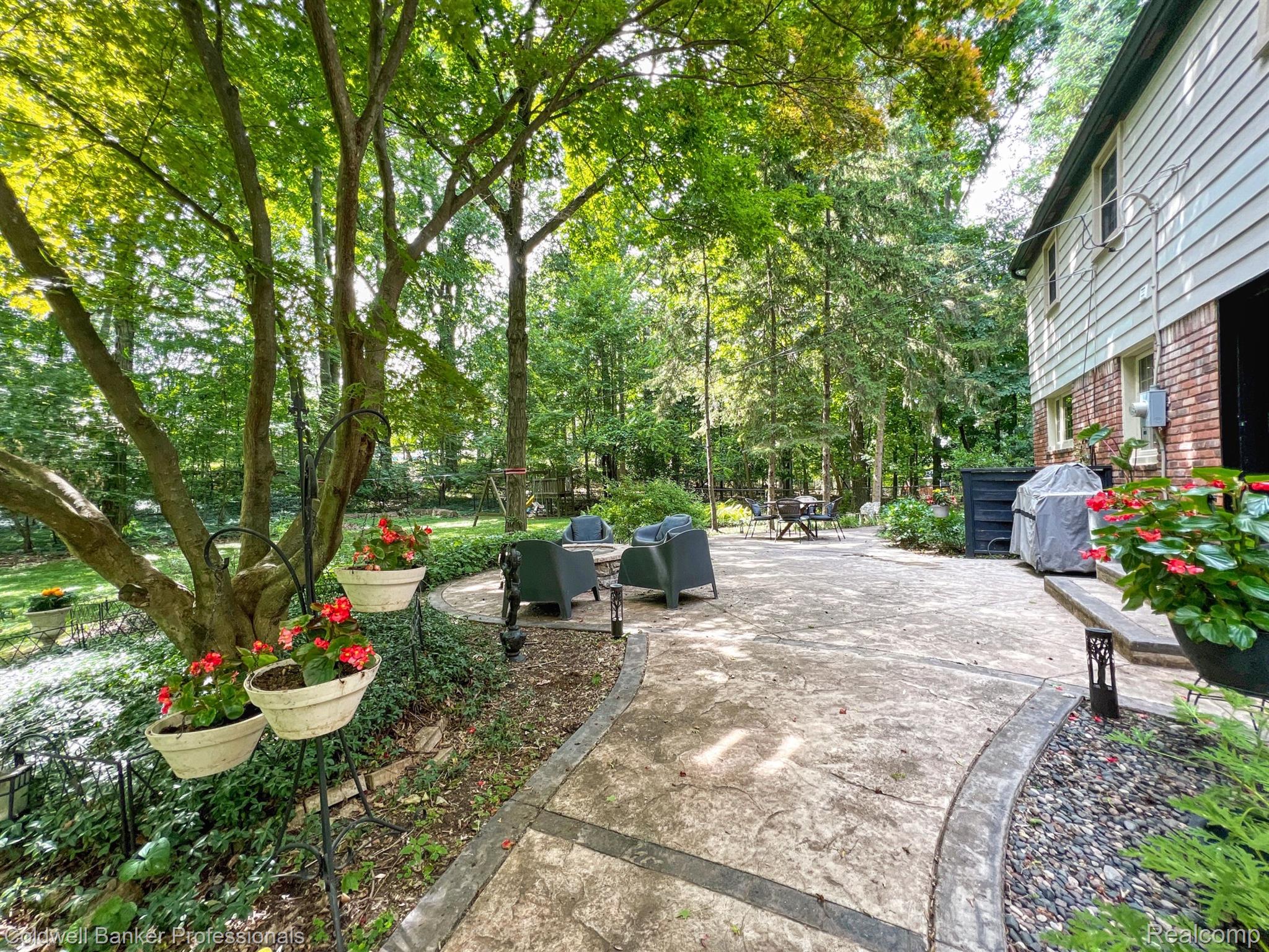 4972 Arrowhead Road West Bloomfield, MI 48323 - Photo 53 of 76 Gallery Image 53