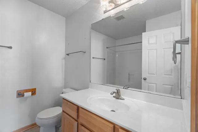 $315,000 | 17716 Elm Road North, Maple Grove, MN 55311