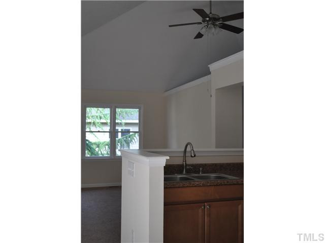 3322 Mill Run Raleigh, NC 27612 - Photo 8 of 16 Photo 8