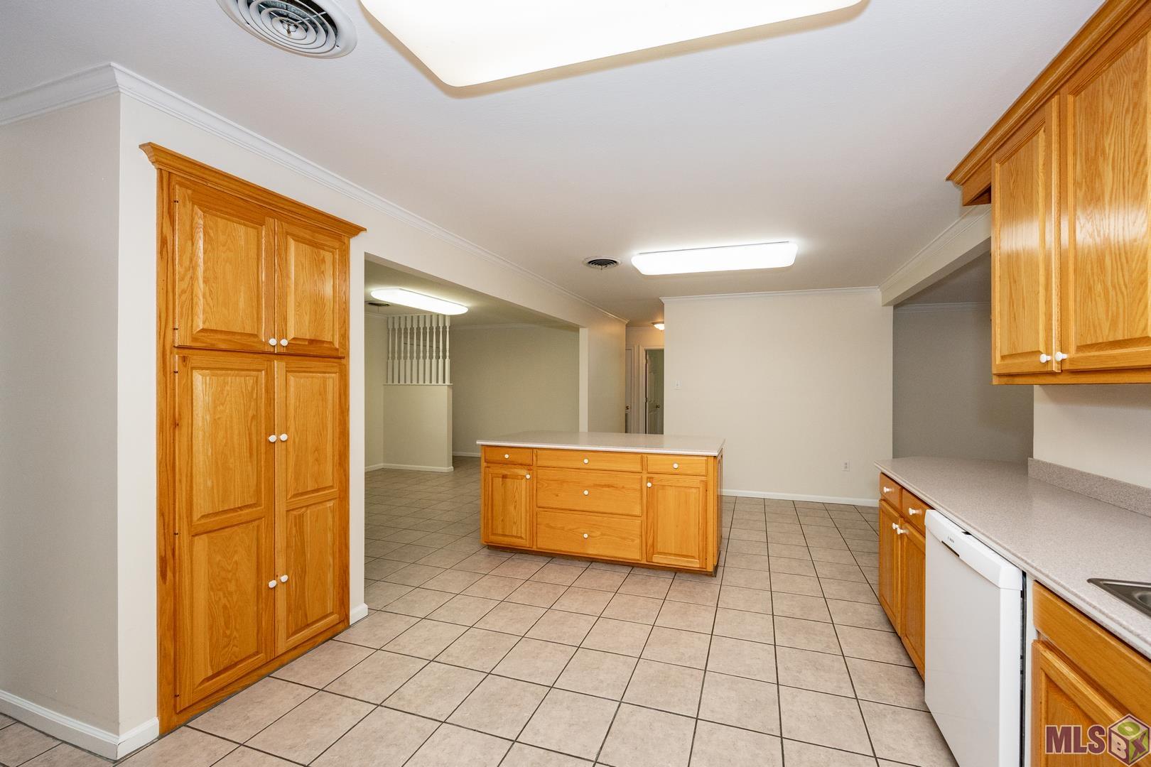 9786 Blackwater Road Baker, LA 70714 - Photo 15 of 41