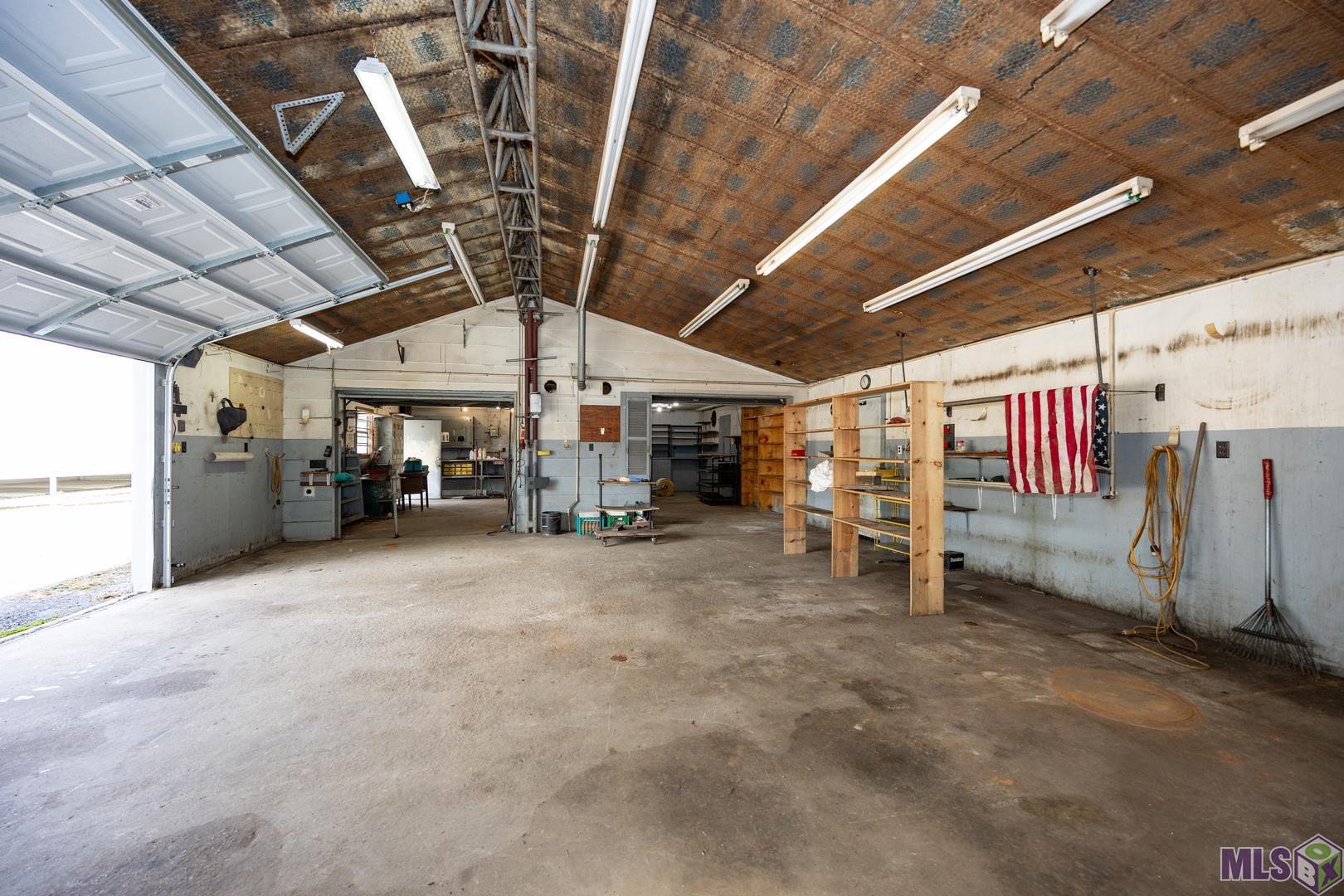 9786 Blackwater Road Baker, LA 70714 - Photo 38 of 41