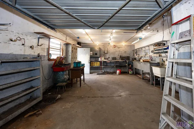 $295,000 | 9786 Blackwater Road, Baker, LA 70714