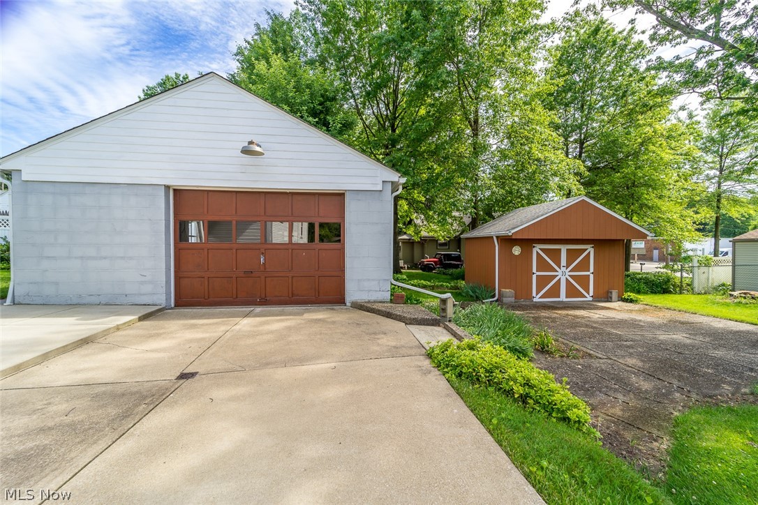 1814 Springfield Center Road Akron, OH 44312 - Photo 4 of 21