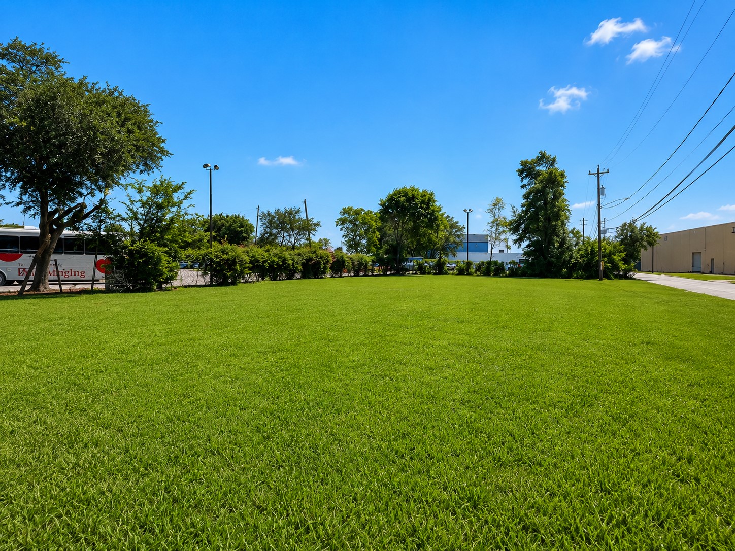 2002 Telephone Road Houston, TX 77023 - Photo 3 of 8 a view of a garden with a house