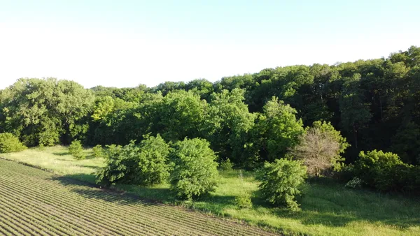 $993,255 | 2 County Road 525 North, El Paso, IL 61738