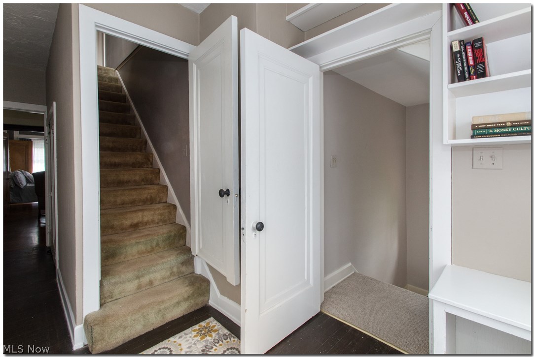 2583 Wellington Road Cleveland, OH 44118 - Photo 24 of 35 Gallery Image 24