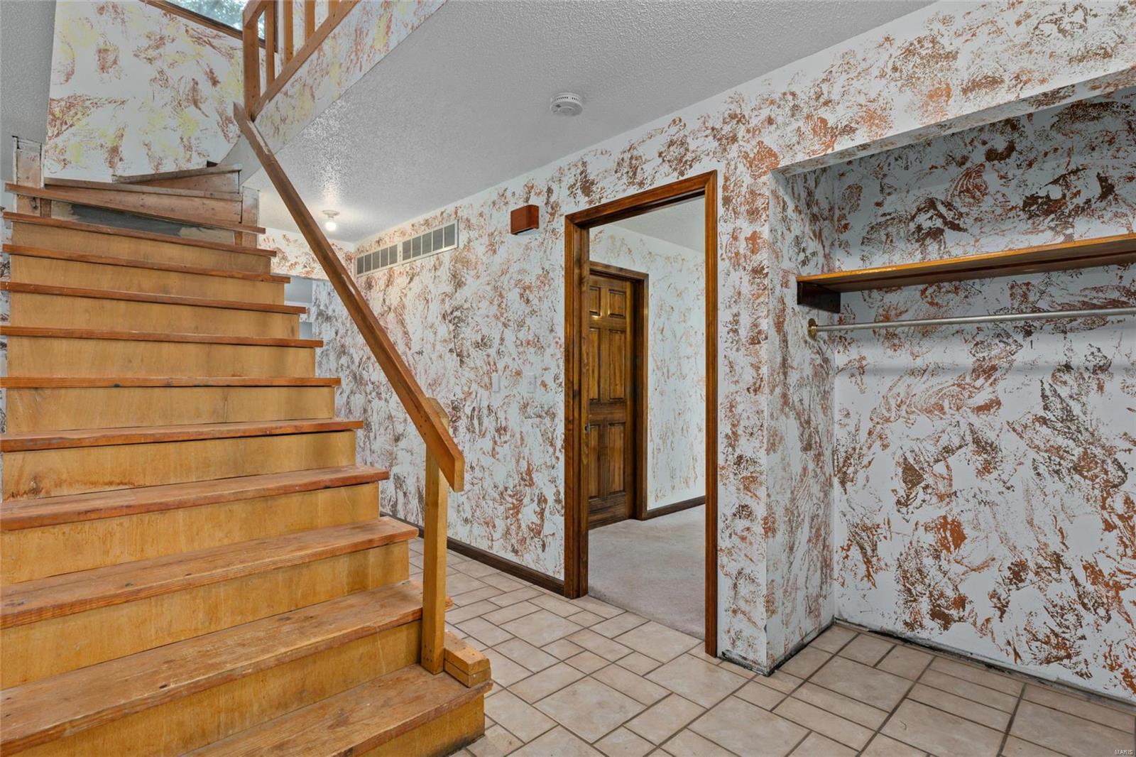 6024 Renken Road Dorsey, IL 62021 - Photo 4 of 39