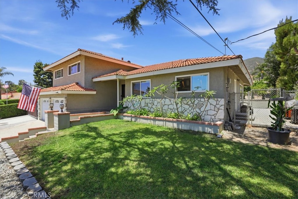 8318 La Senda Road Rancho Cucamonga, CA 91701 - Photo 7 of 68