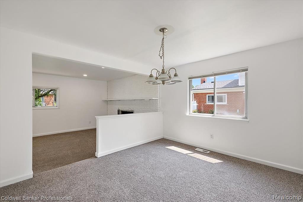 16262 Wayne Road Livonia, MI 48154 - Photo 12 of 44