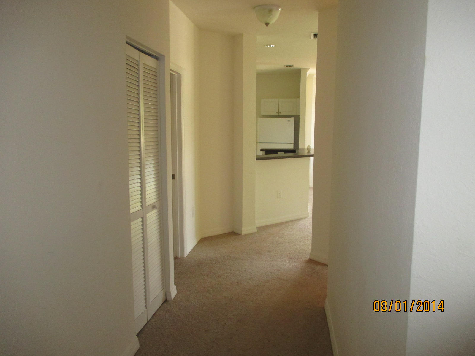 541 Southeast Prescott Place, Unit 541 Stuart, FL 34994 - Photo 4 of 20 a view of a bathroom with shower