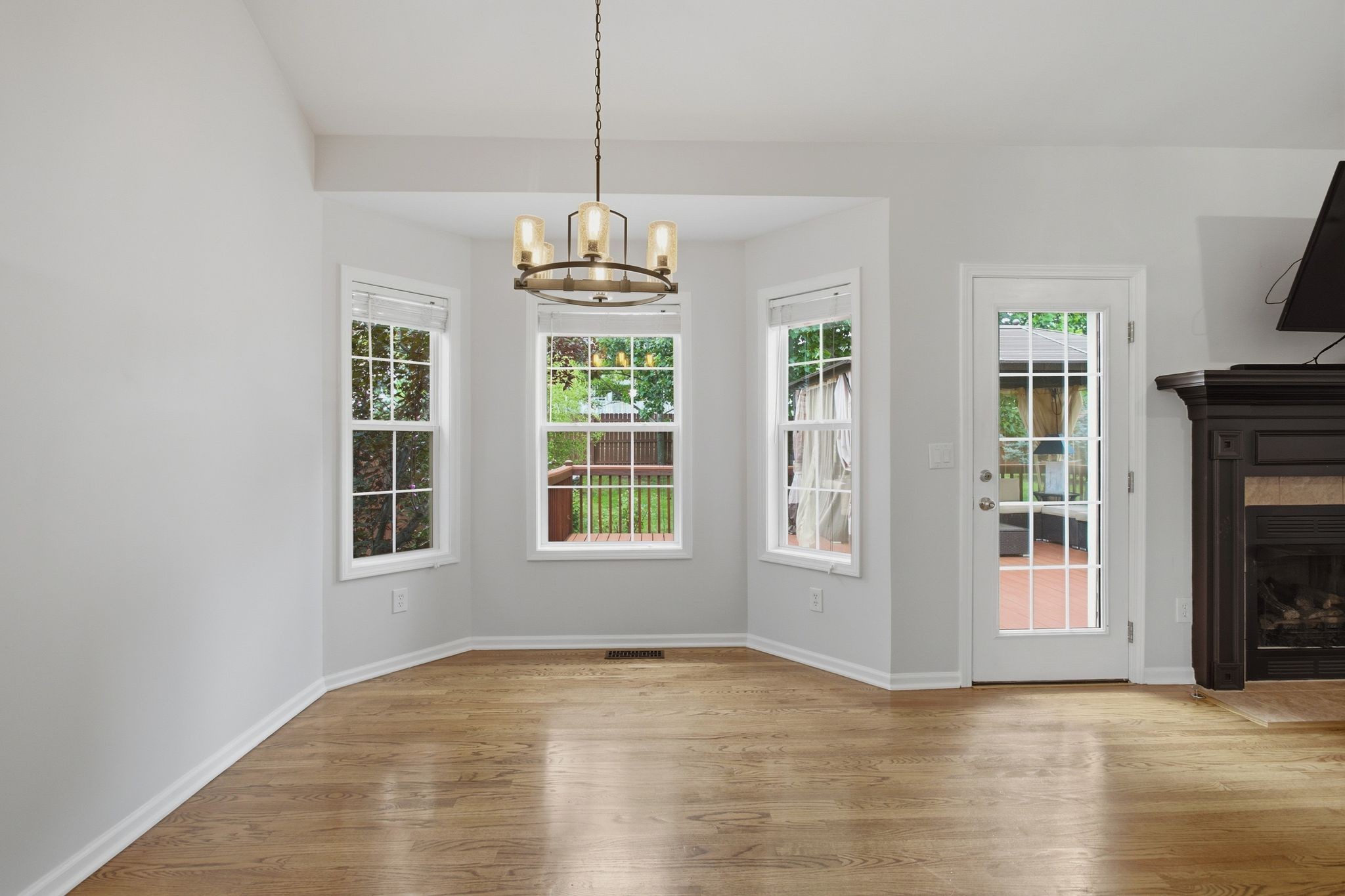 4014 Kristen Street Spring Hill, TN 37174 - Photo 10 of 36