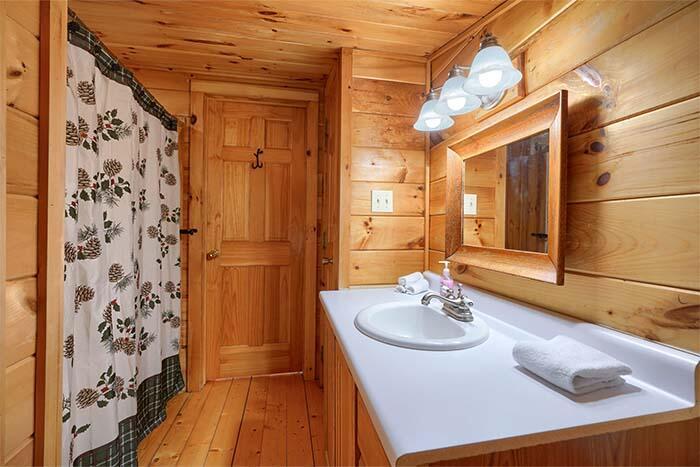 16236 Collison Road Logan, OH 43138 - Photo 25 of 30 Upper full bath