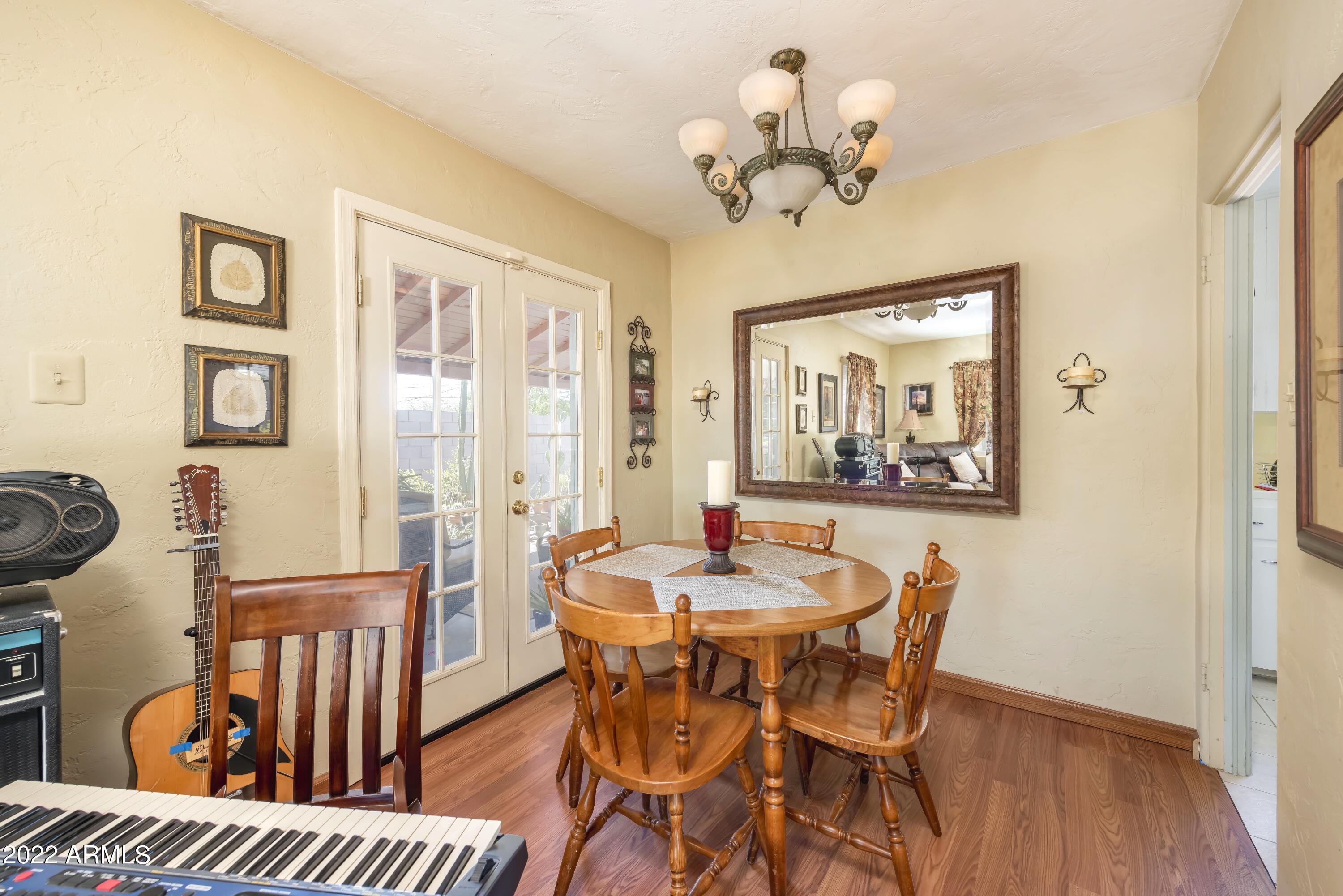 2240 East Cheery Lynn Road Phoenix, AZ 85016 - Photo 12 of 28 2240 E Cheery Lynn Rd, Phoenix, AZ 85016