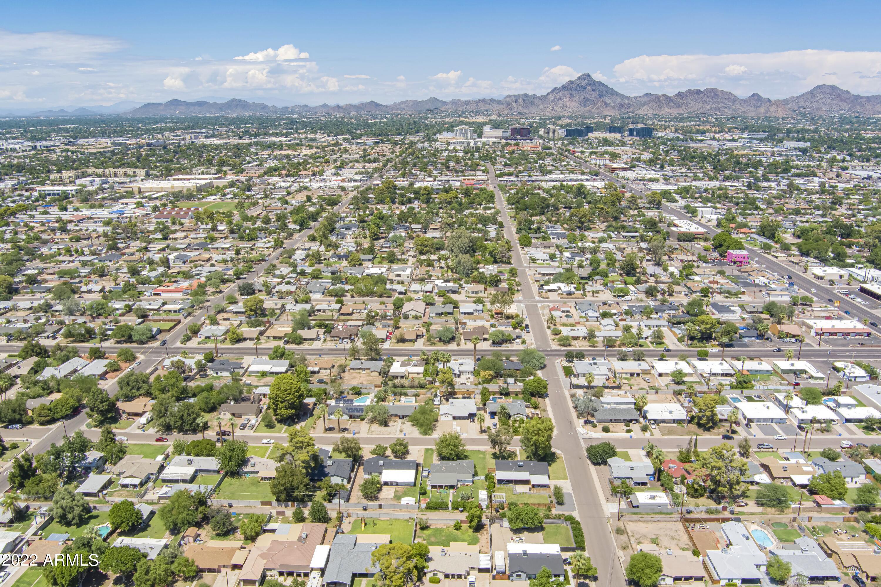 2240 East Cheery Lynn Road Phoenix, AZ 85016 - Photo 24 of 28 2240 E Cheery Lynn Rd, Phoenix, AZ 85016