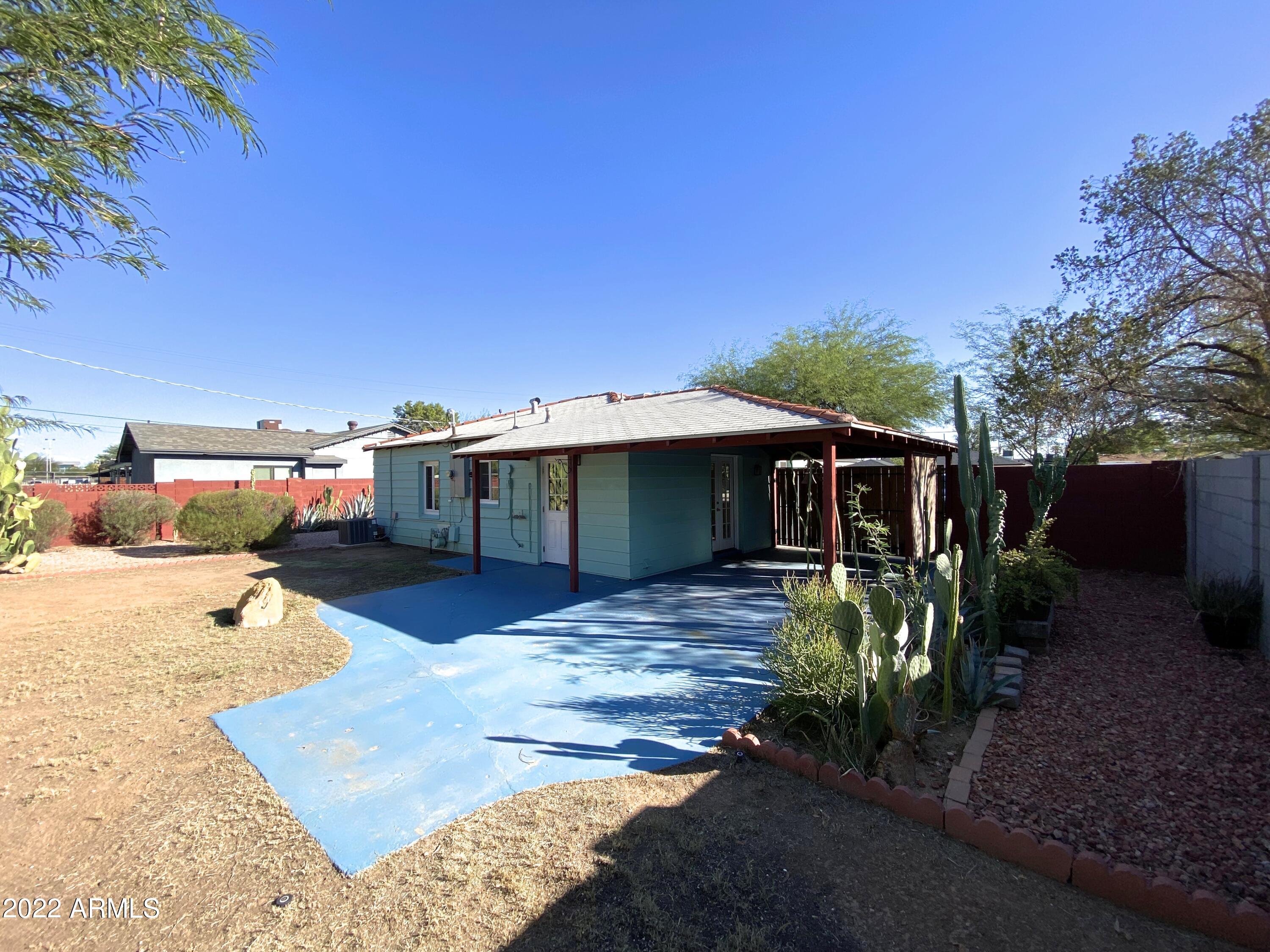 2240 East Cheery Lynn Road Phoenix, AZ 85016 - Photo 9 of 28 2240 E Cheery Lynn Rd, Phoenix AZ 9