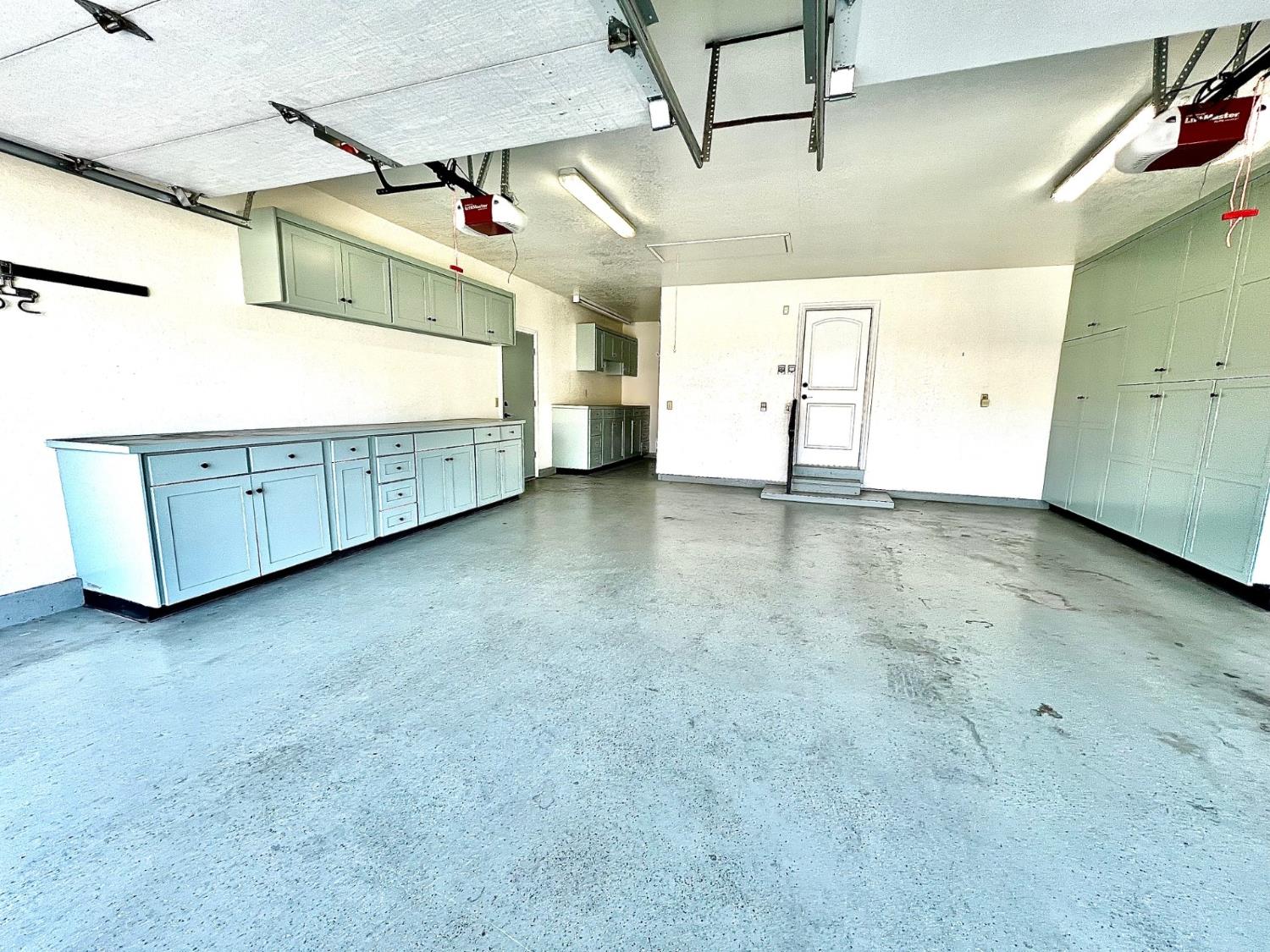 3837 Marigold Lane Modesto, CA 95356 - Photo 34 of 38