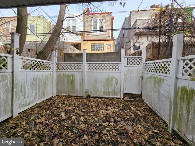 3025 Redner Street Philadelphia, PA 19121 - Photo 6 of 15 a bathroom with a window