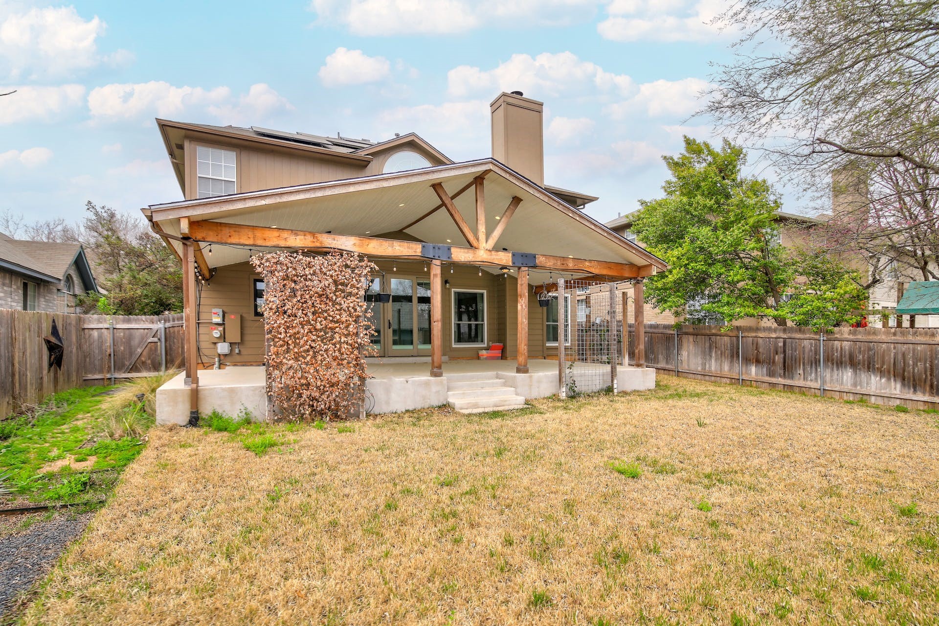1713 Apache Trail Round Rock, TX 78665 - Photo 30 of 39 a house view with a outdoor space