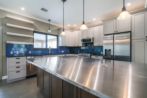 $2,700 | 1713 Apache Trail, Round Rock, TX 78665