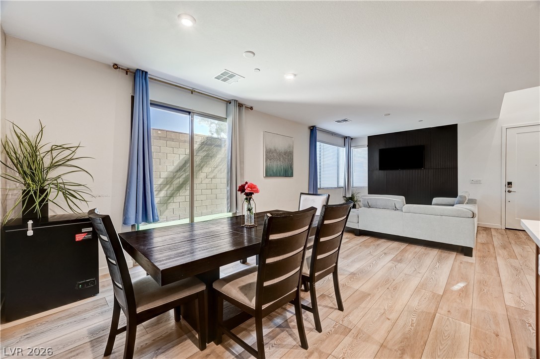 2540 Catallo Street Henderson, NV 89044 - Photo 7 of 28