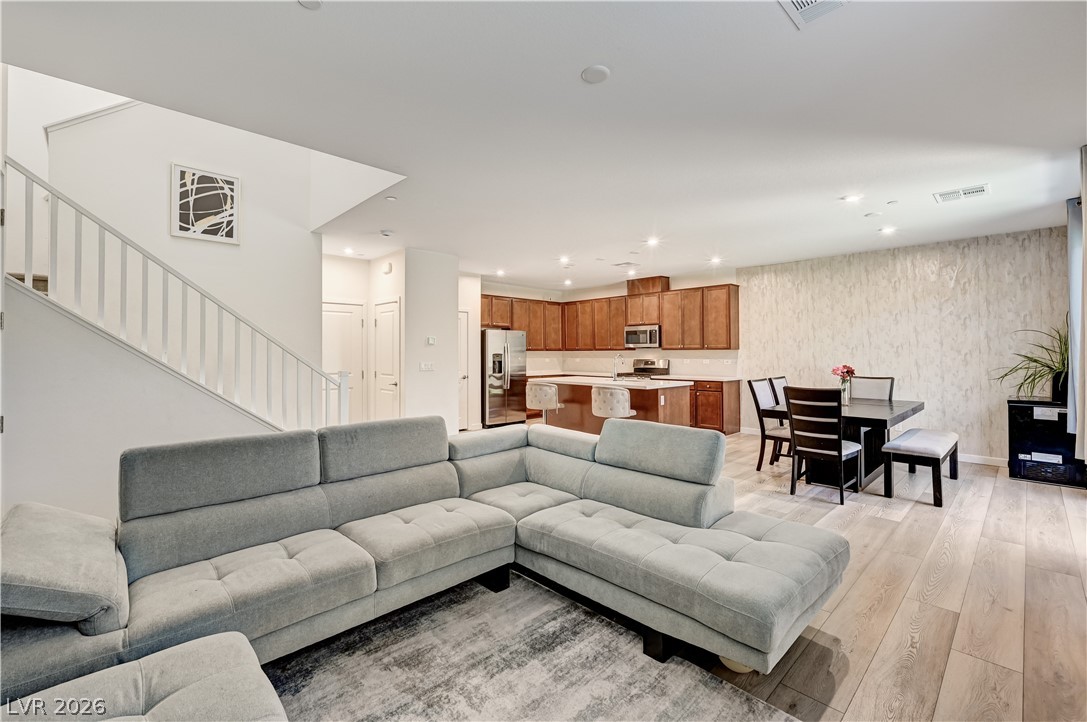 2540 Catallo Street Henderson, NV 89044 - Photo 9 of 28