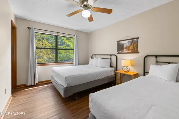 $280,000 | 3729 Plaza Way, Unit 132, Pigeon Forge, TN 37863