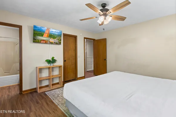 $280,000 | 3729 Plaza Way, Unit 132, Pigeon Forge, TN 37863