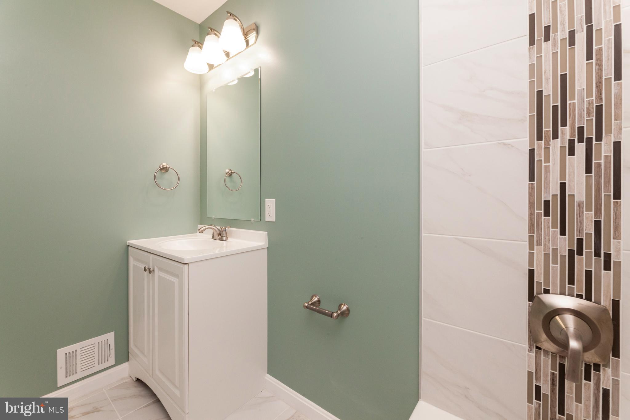 6813 Cherryfield Road Fort Washington, MD 20744 - Photo 21 of 28 Gallery Image 21