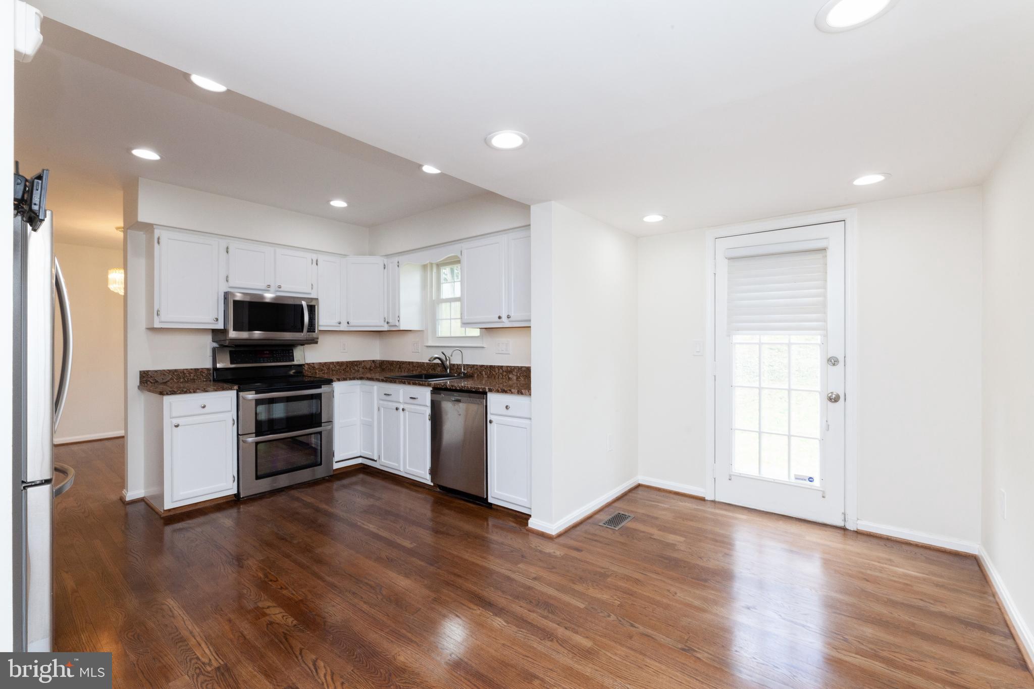 6813 Cherryfield Road Fort Washington, MD 20744 - Photo 10 of 28 Gallery Image 10