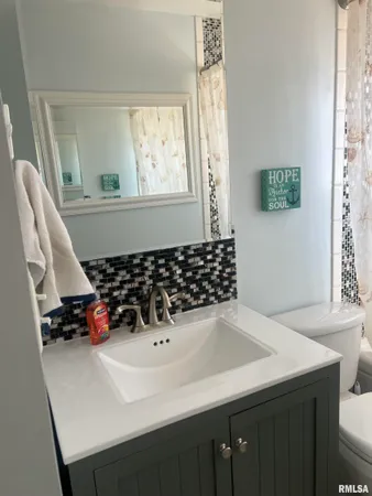 $120,000 | 1327 Fenley Avenue, Pekin, IL 61554