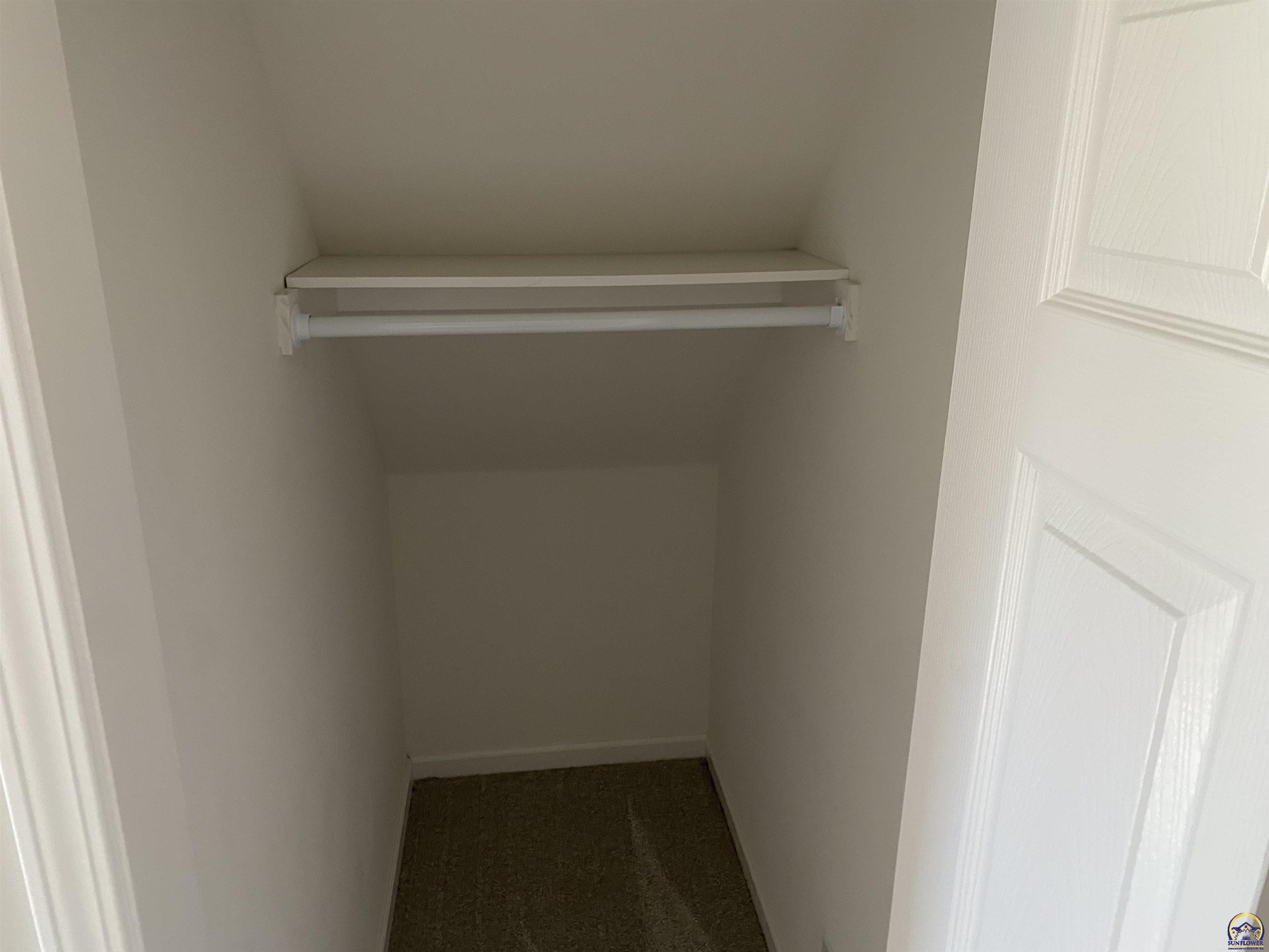 2817 Southwest Sunset Road Topeka, KS 66614 - Photo 28 of 46