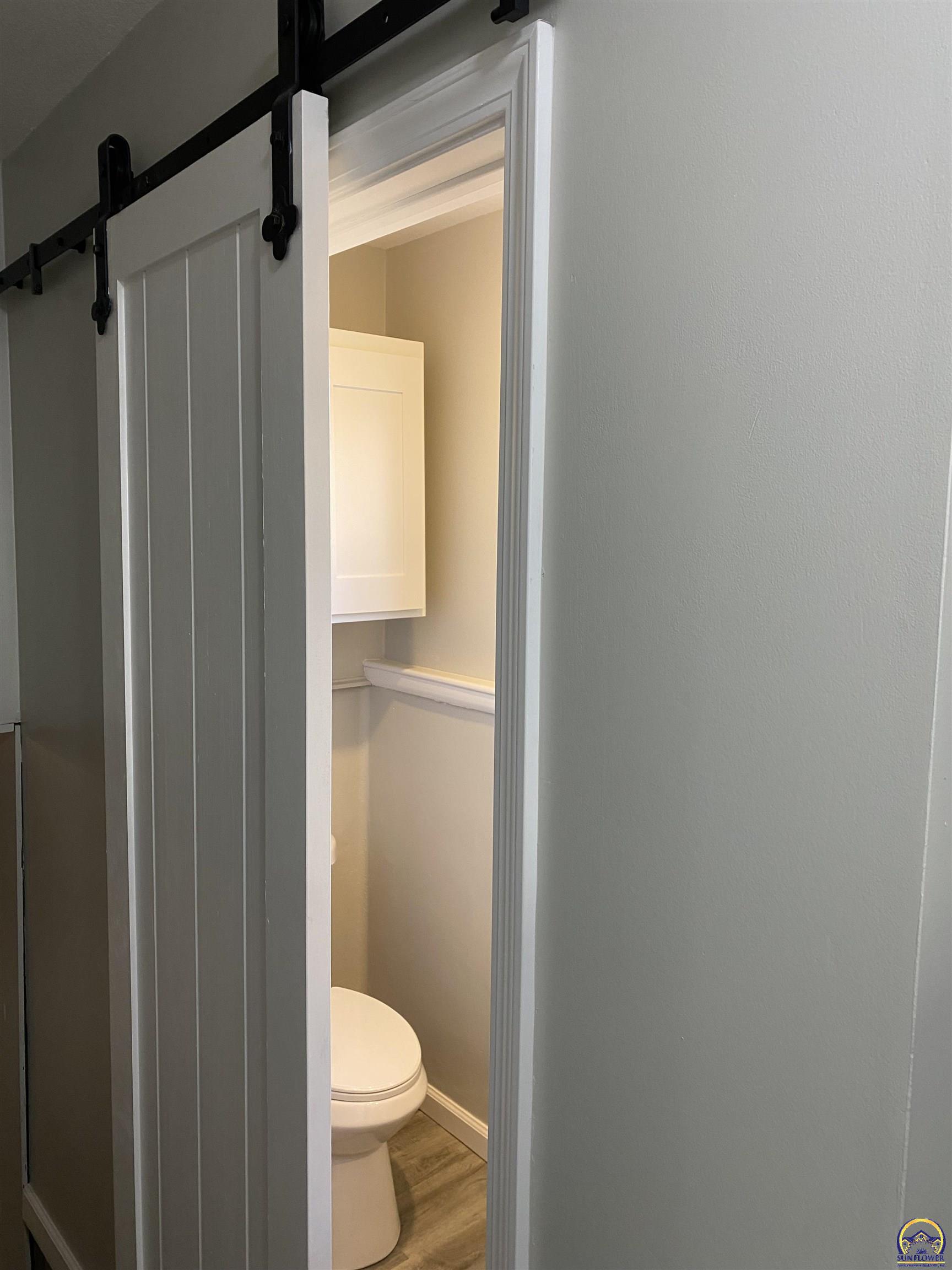 2817 Southwest Sunset Road Topeka, KS 66614 - Photo 29 of 46