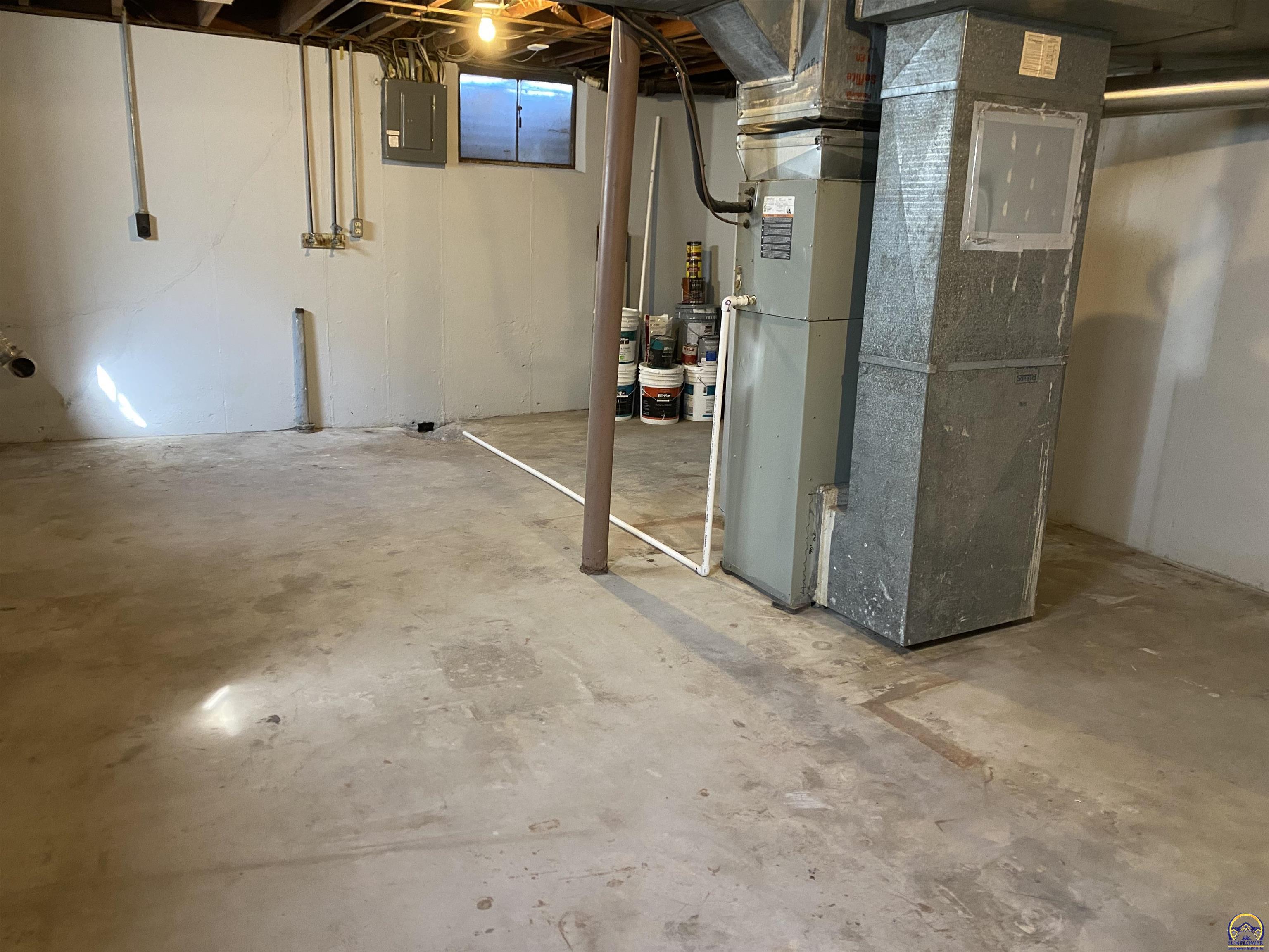 2817 Southwest Sunset Road Topeka, KS 66614 - Photo 33 of 46